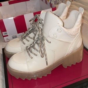 like NEW sam edelman combat booties! in white 🤍